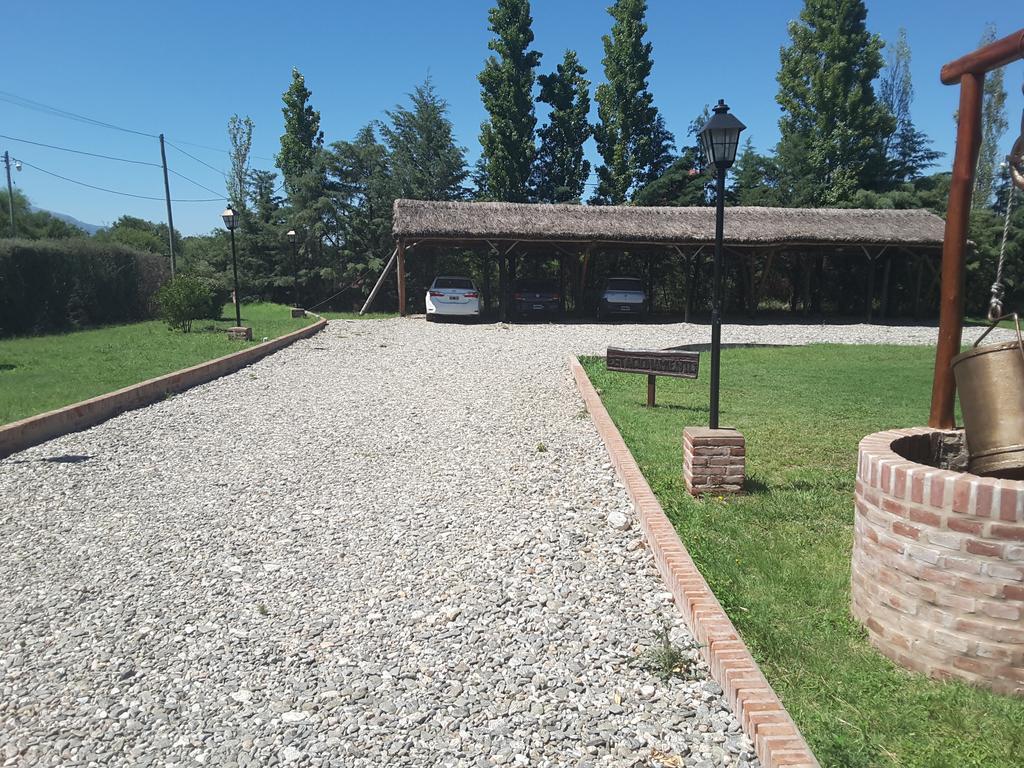 Lauquen Pilmaiquen Y Spa Villa de Merlo Luaran gambar