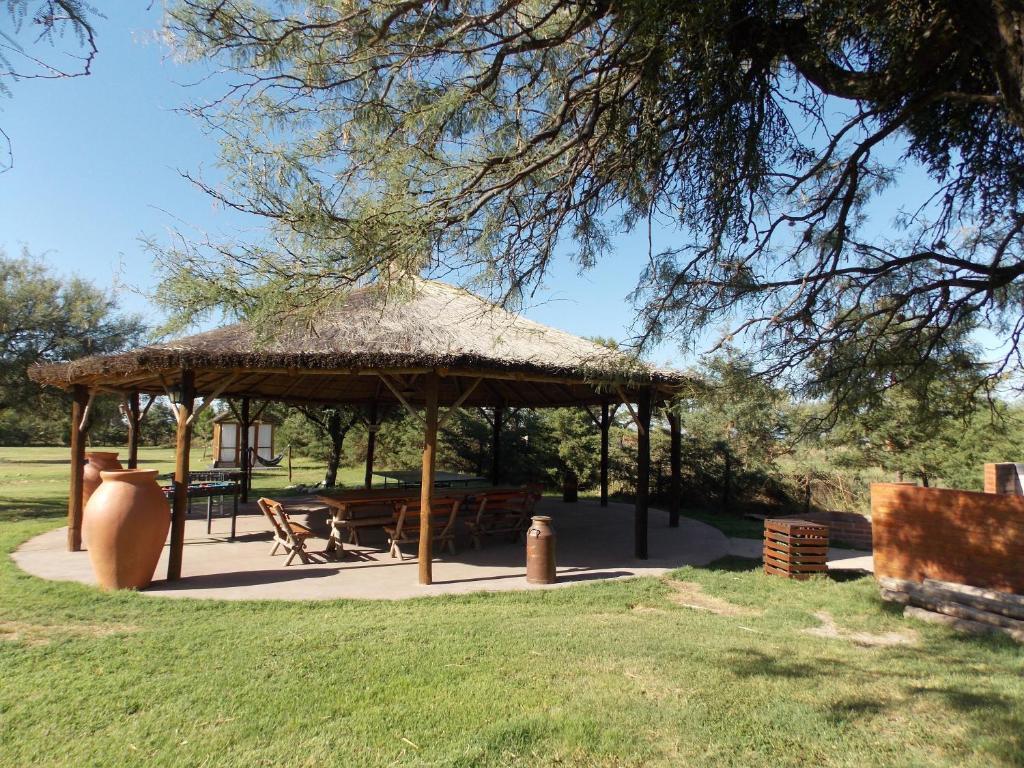 Lauquen Pilmaiquen Y Spa Villa de Merlo Luaran gambar