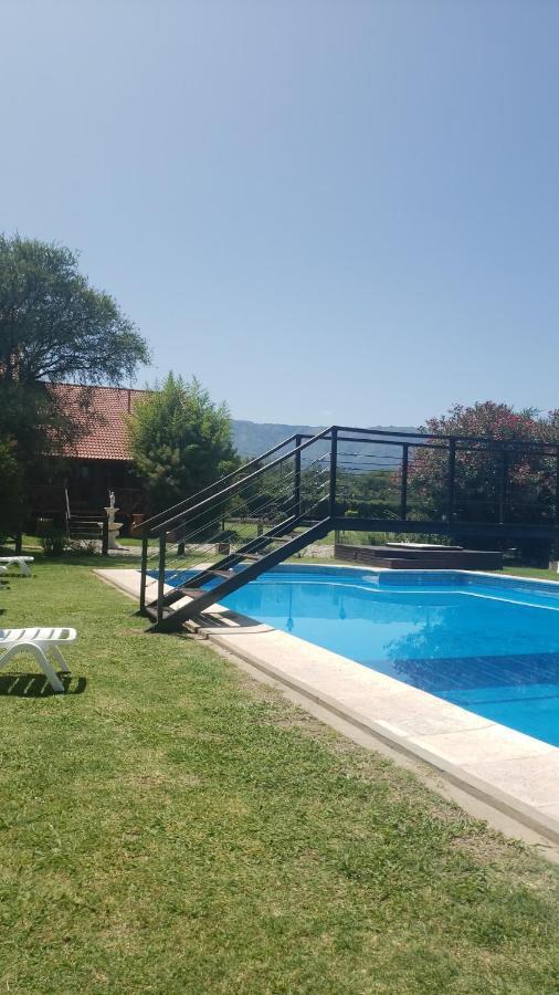 Lauquen Pilmaiquen Y Spa Villa de Merlo Luaran gambar